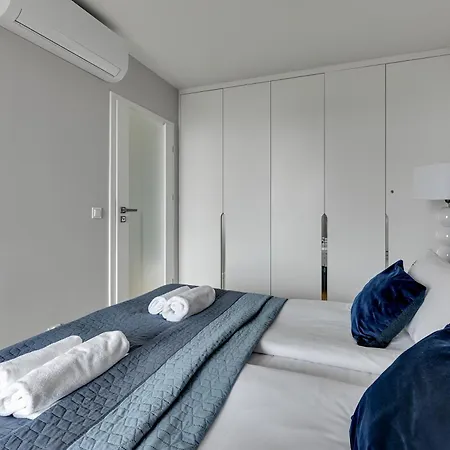 Waterlane Island - Riverview Pool, Spa, Gym & Parking By Downtown Apartments Gdaňsk Pokoj fotografie